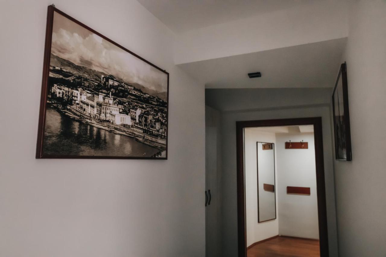 Hotel Gate Skopje Esterno foto